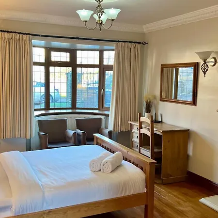Charming Vintage Studio Near Nec, Bhx & World *